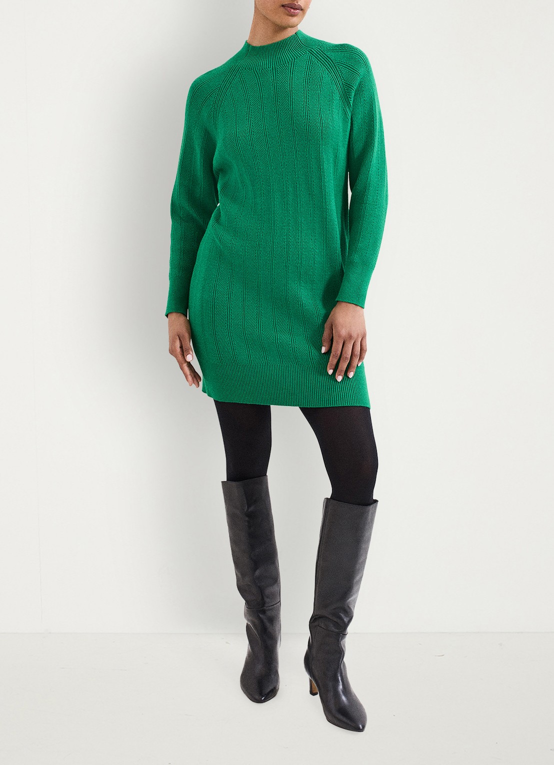 Phase Eight Eleana grofgebreide midi trui-jurk met vleermuismouw - voorkant 2 groen