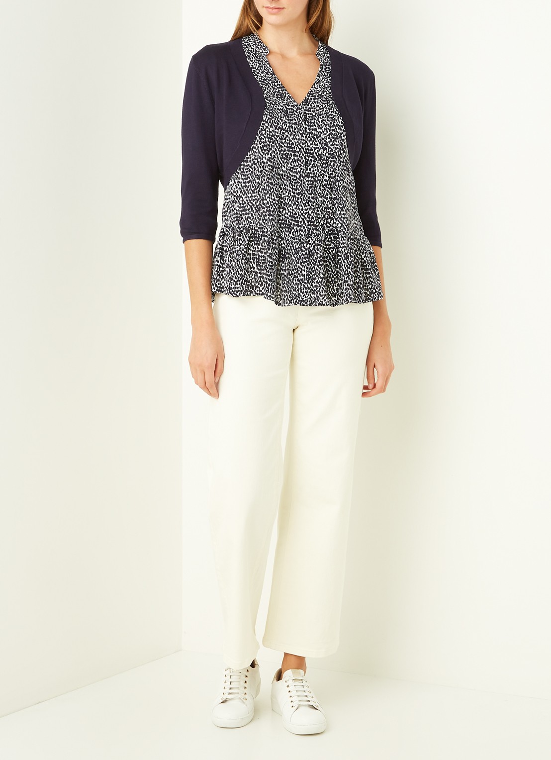 Phase Eight Elisha openvallende bolero met stretch - voorkant 2 donkerblauw