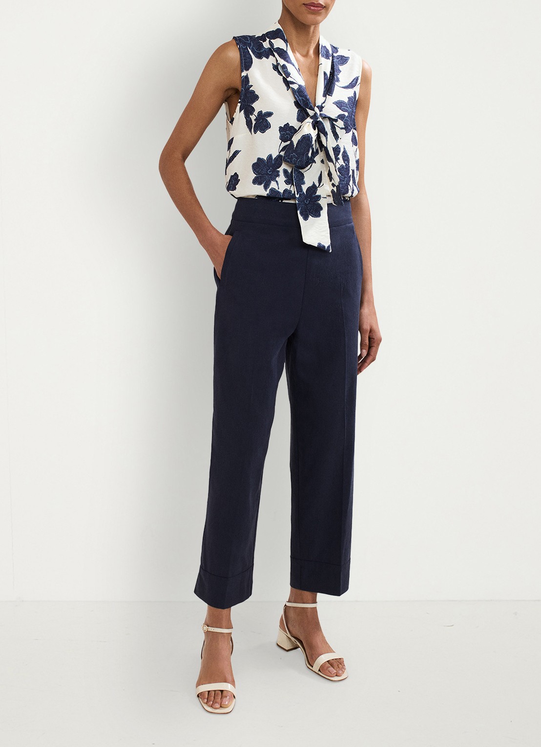 Phase Eight Ellwood high waist straight fit pantalon  - voorkant 7 donkerblauw