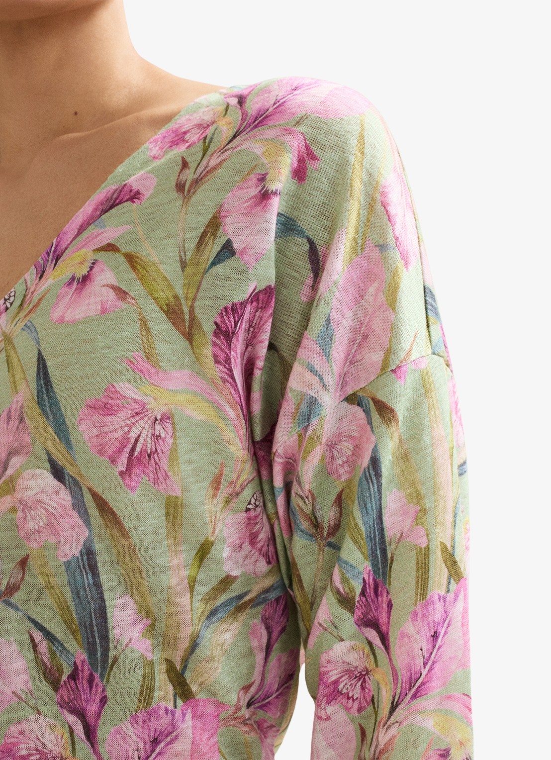 Phase Eight Flossie top van linnen met bloemenprint - detail 5 lindegroen