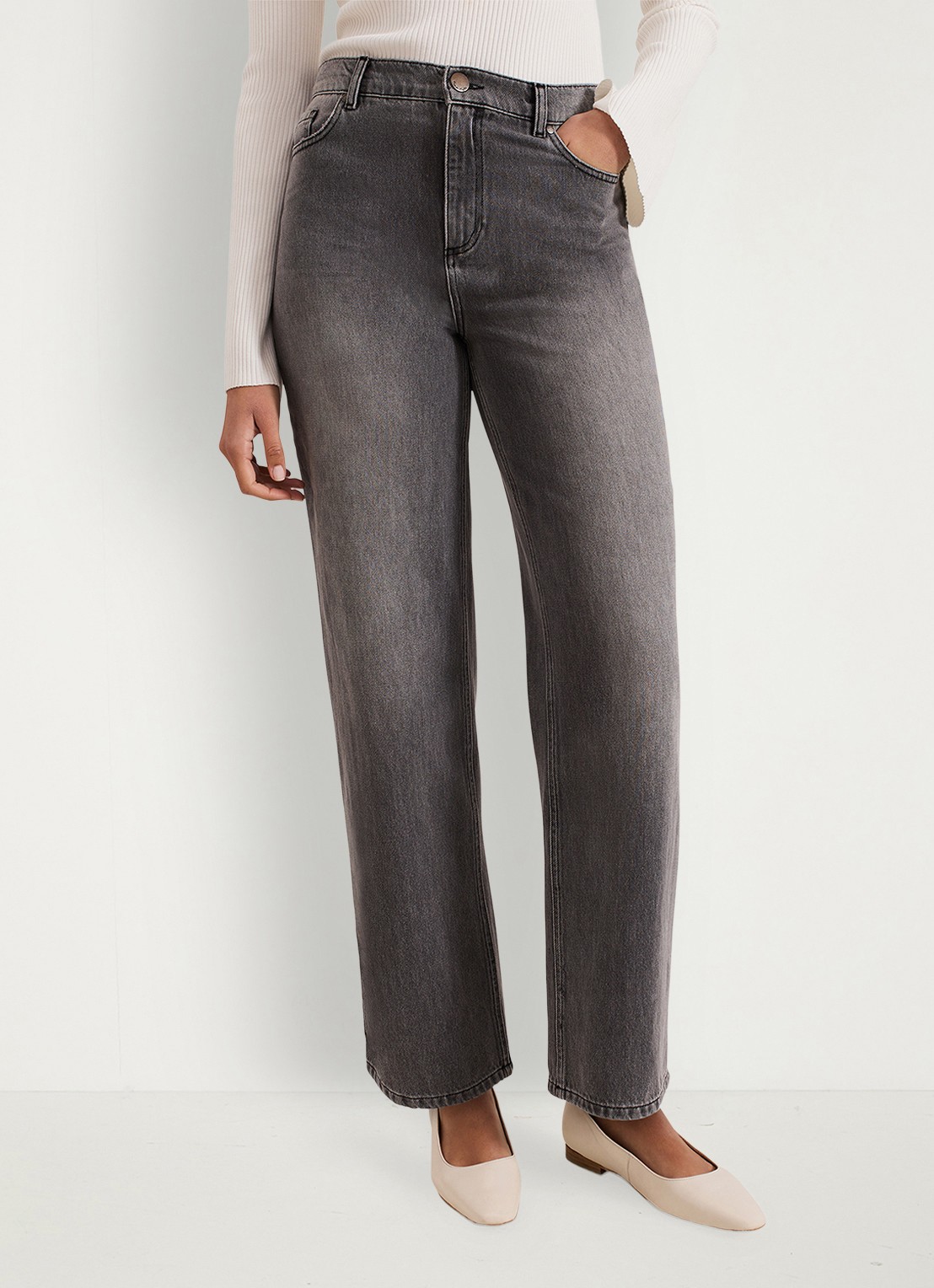 Phase Eight Frankie hiigh waist straight leg jeans met steekzakken - detail 4 donkergrijs