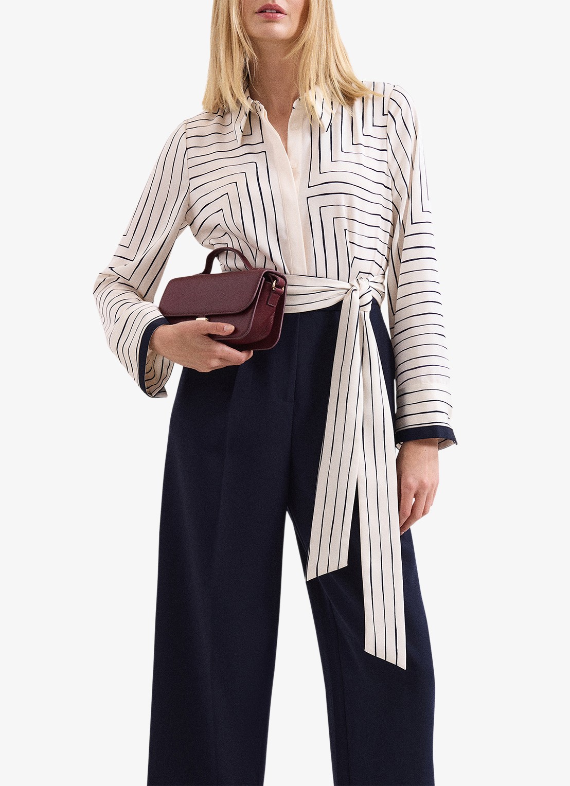 Phase Eight Geo wide fit jumpsuit met grafische print - detail 4 donkerblauw