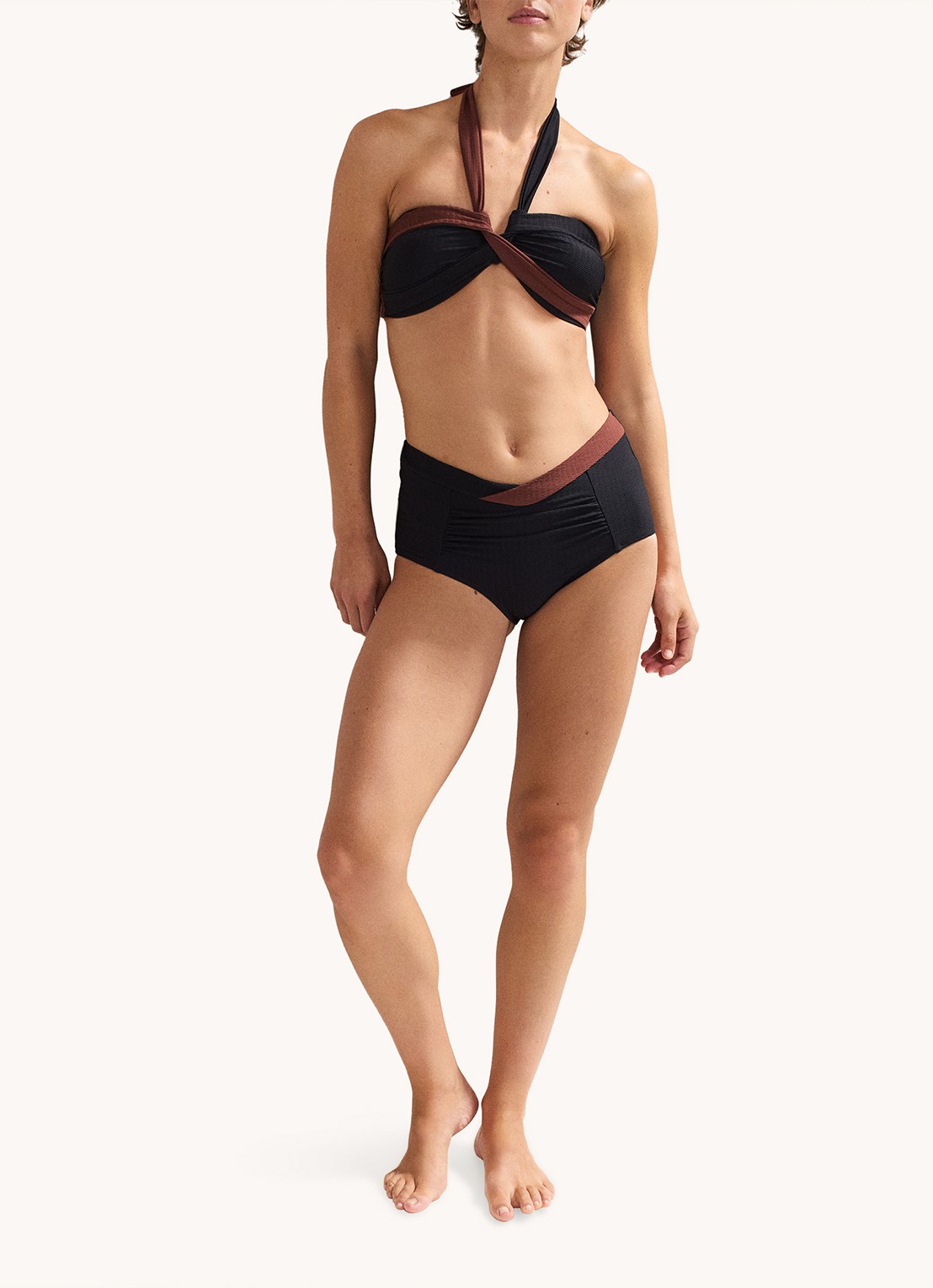 Phase Eight Halter bikinitop met structuur - voorkant 2 zwart