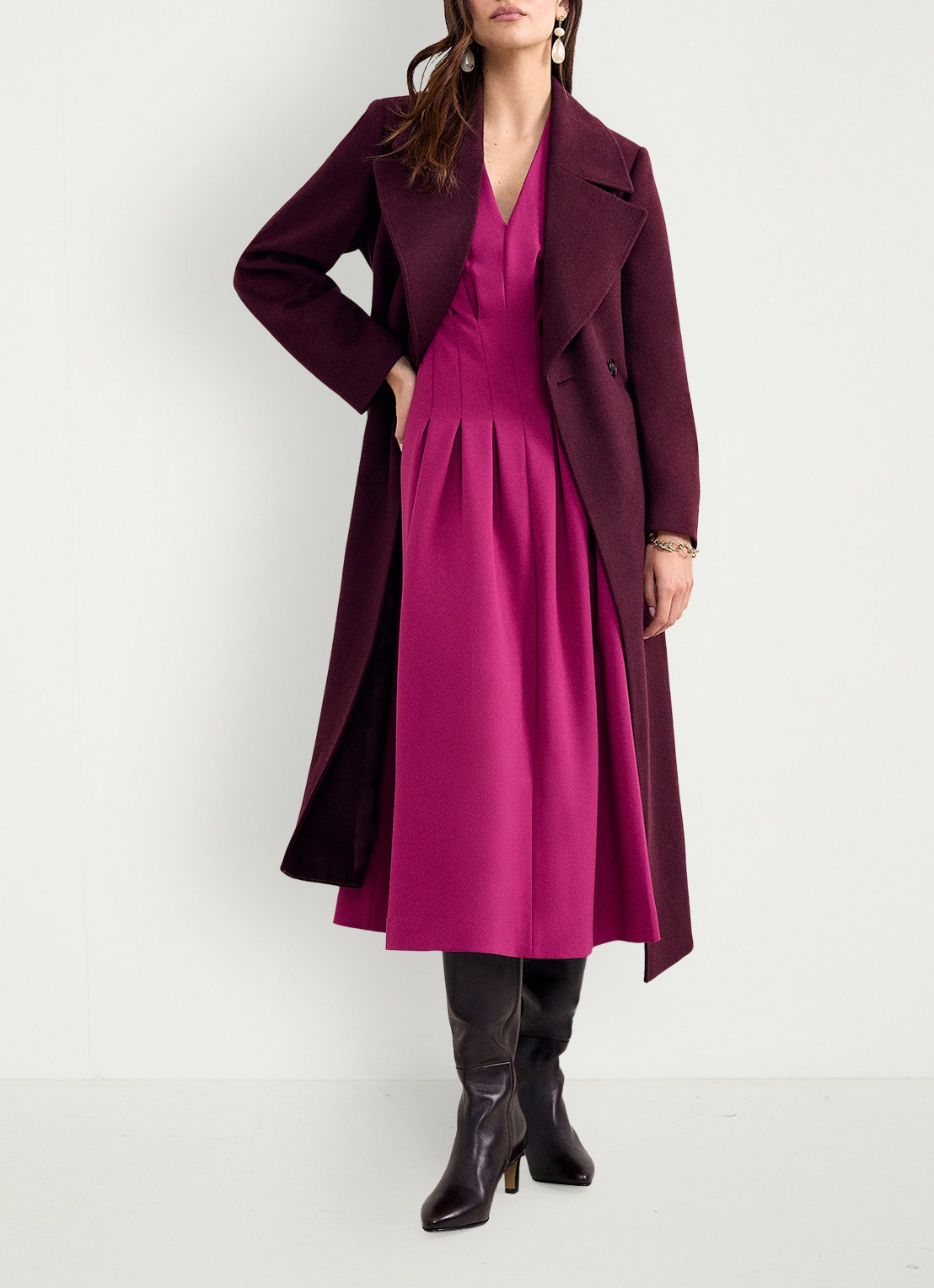 Phase Eight Hanna midi jurk met plooien - detail 4 fuchsia