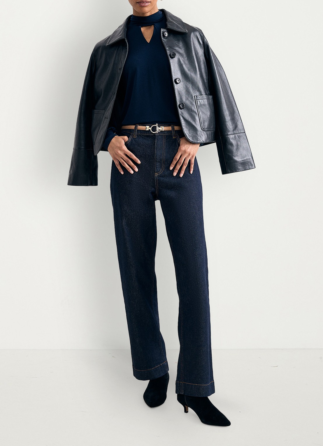 Phase Eight Ilaria top met pofmouwen en keyhole - detail 7 blauw