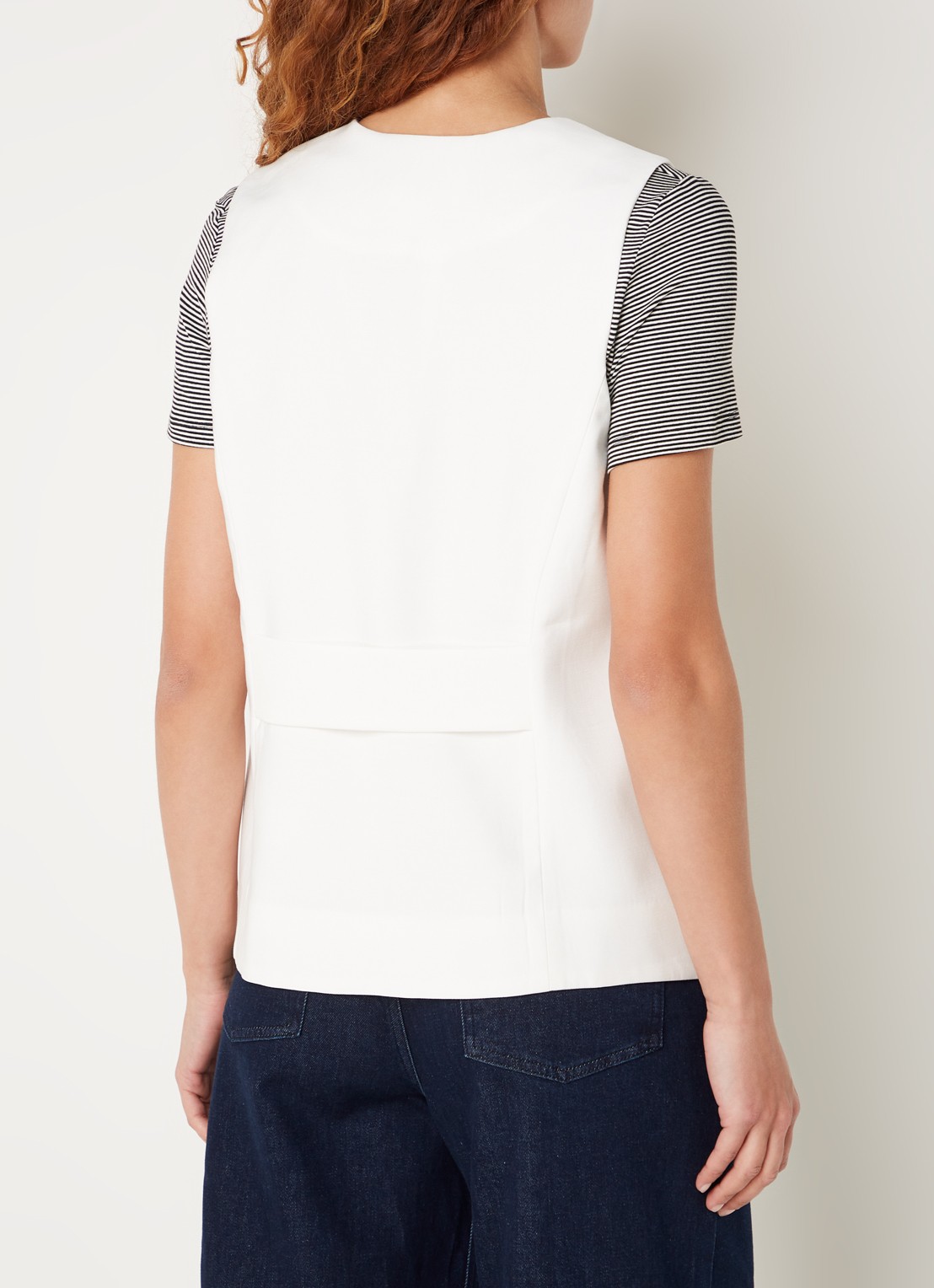 Phase Eight Inara gilet met klepzakken - achterkant 4 gebroken wit