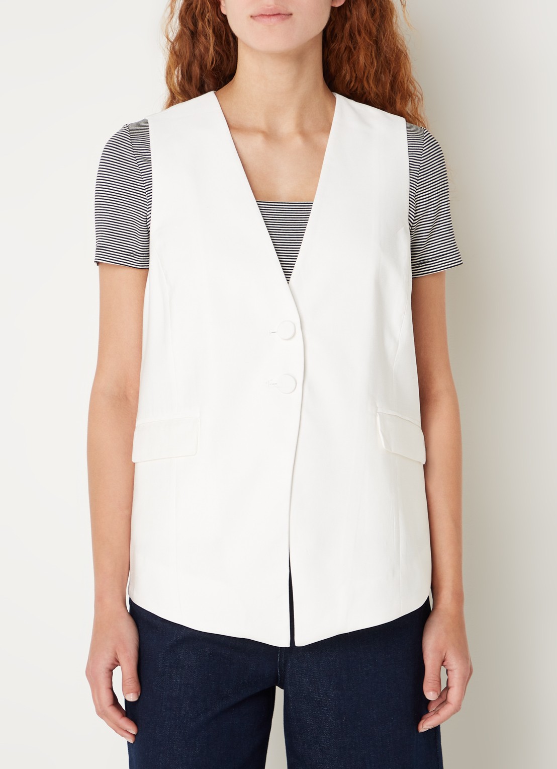 Phase Eight Inara gilet met klepzakken - detail gebroken wit