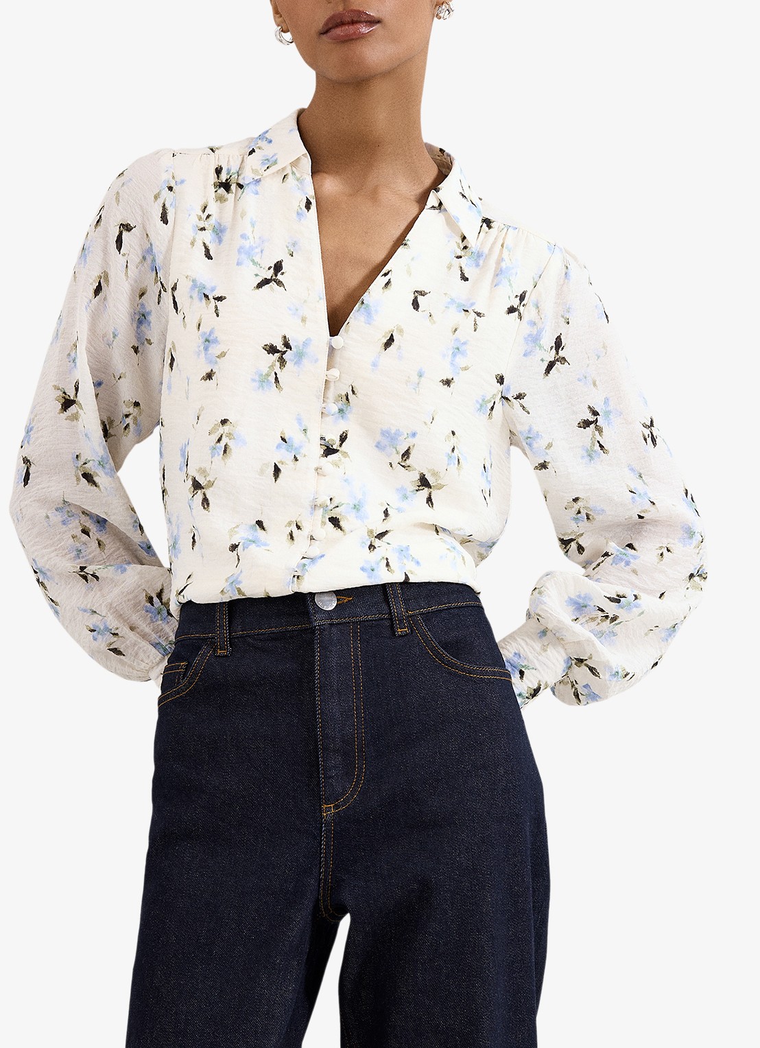 Phase Eight Isadora blouse met bloemenprint - detail 4 ivoor