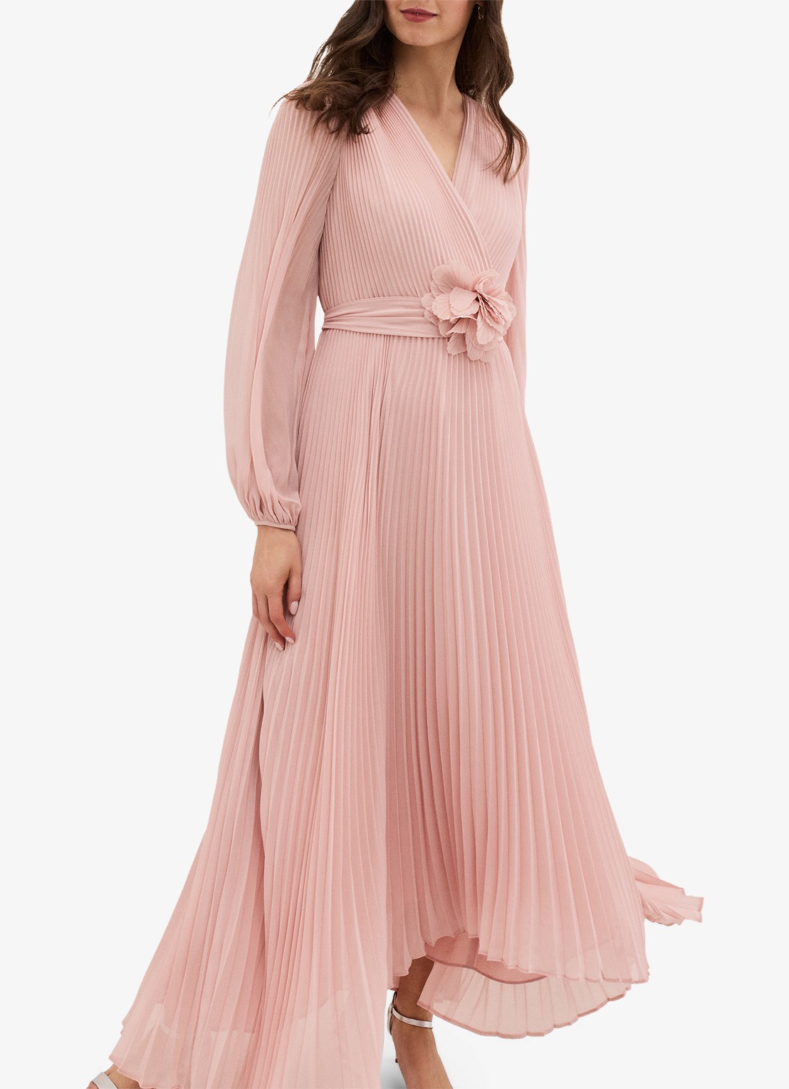 Phase Eight Isadora maxi jurk met plissé en strikceintuur - detail 5 lichtroze