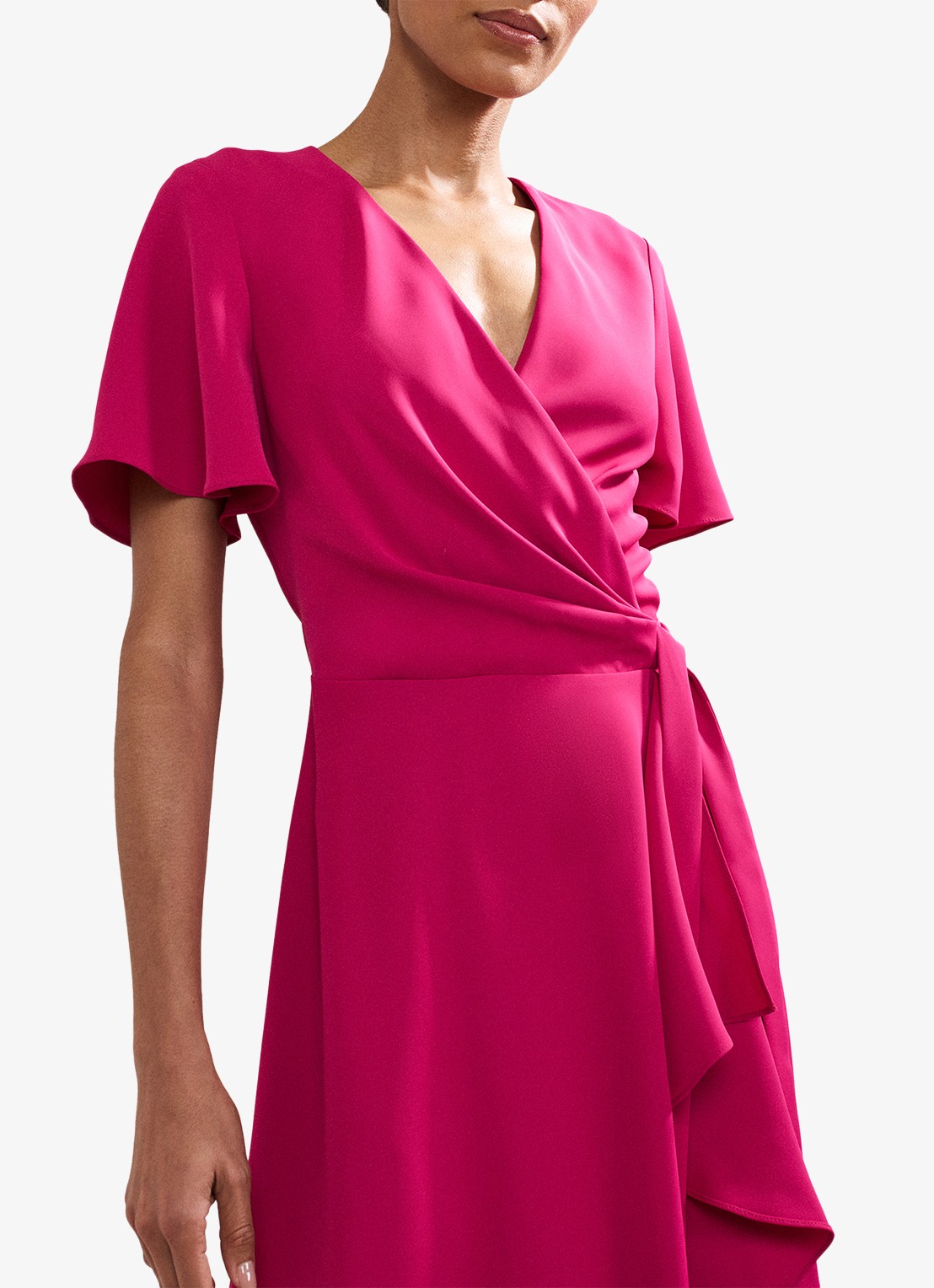 Phase Eight Julissa midi wikkeljurk met V-hals - detail 2 donkerroze