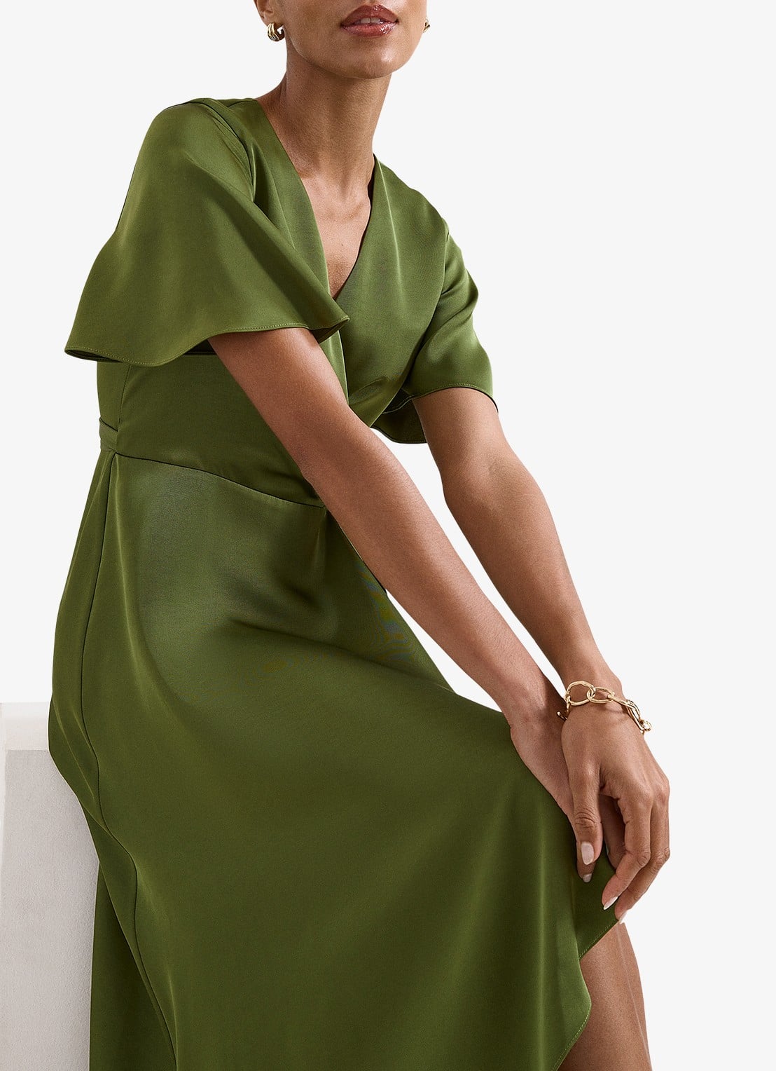 Phase Eight Julissa midi wikkeljurk van satijn - detail 7 khaki