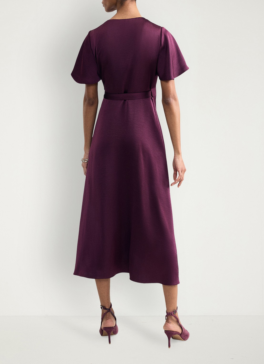 Phase Eight Julissa midi wikkeljurk van satijn - achterkant 5 bordeauxrood