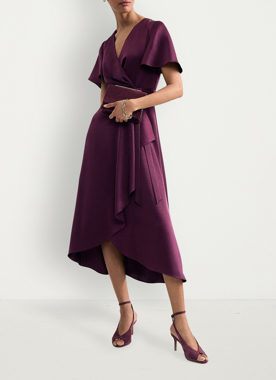 Phase Eight Julissa midi wikkeljurk van satijn - voorkant 7 bordeauxrood