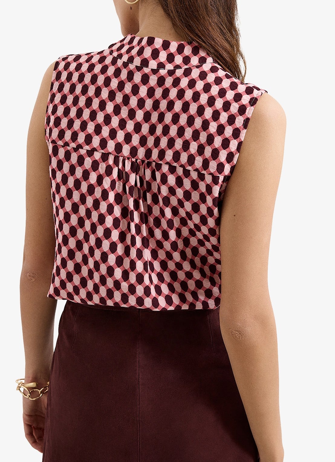 Phase Eight Junie mouwloze top met sjaalkraag en grafische print - achterkant 5 roze