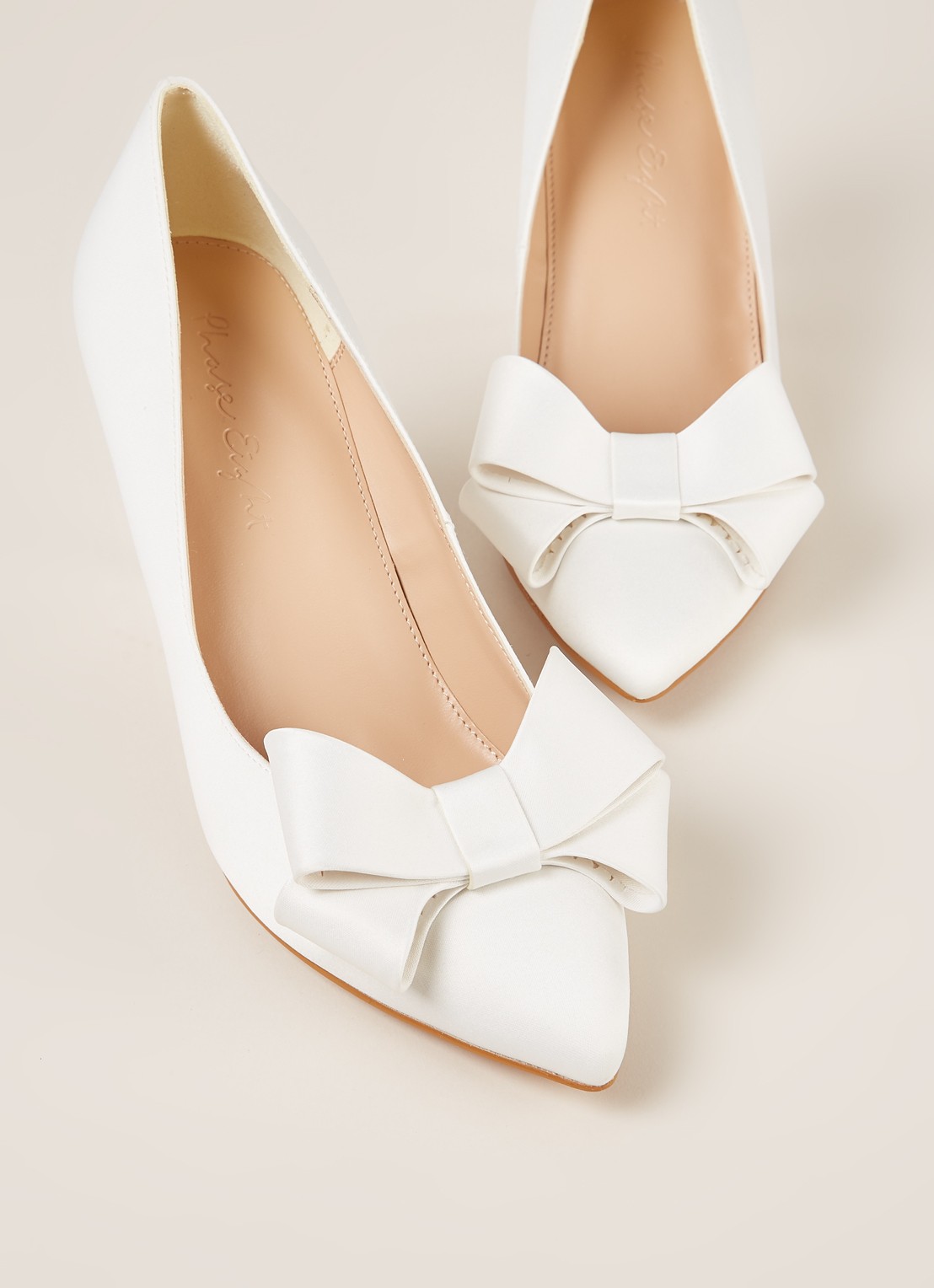 Phase Eight Kara pump met strikdetail - detail 4 ivoor