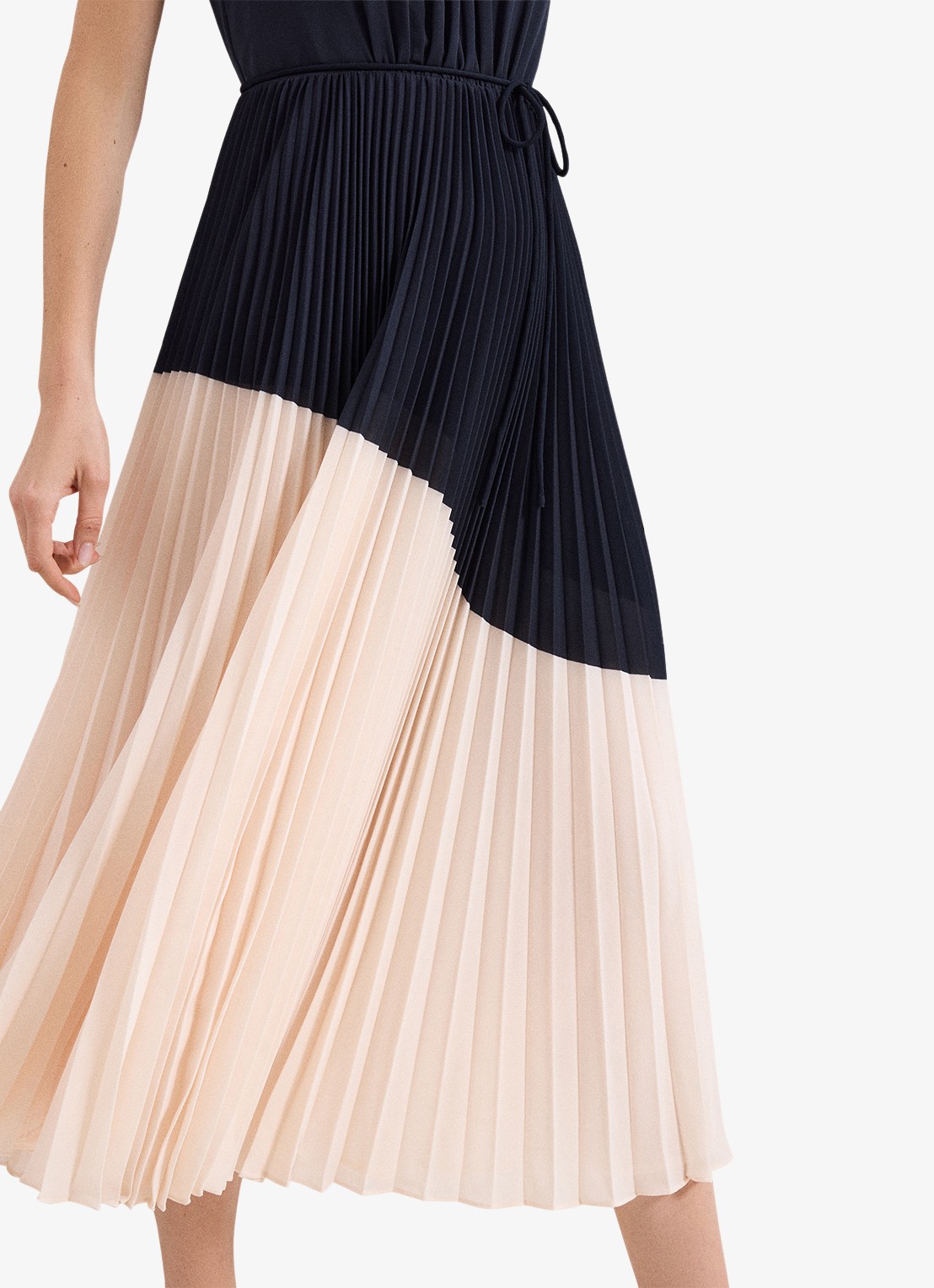 Phase Eight Kimira midi jurk met plooien - detail 4 donkerblauw