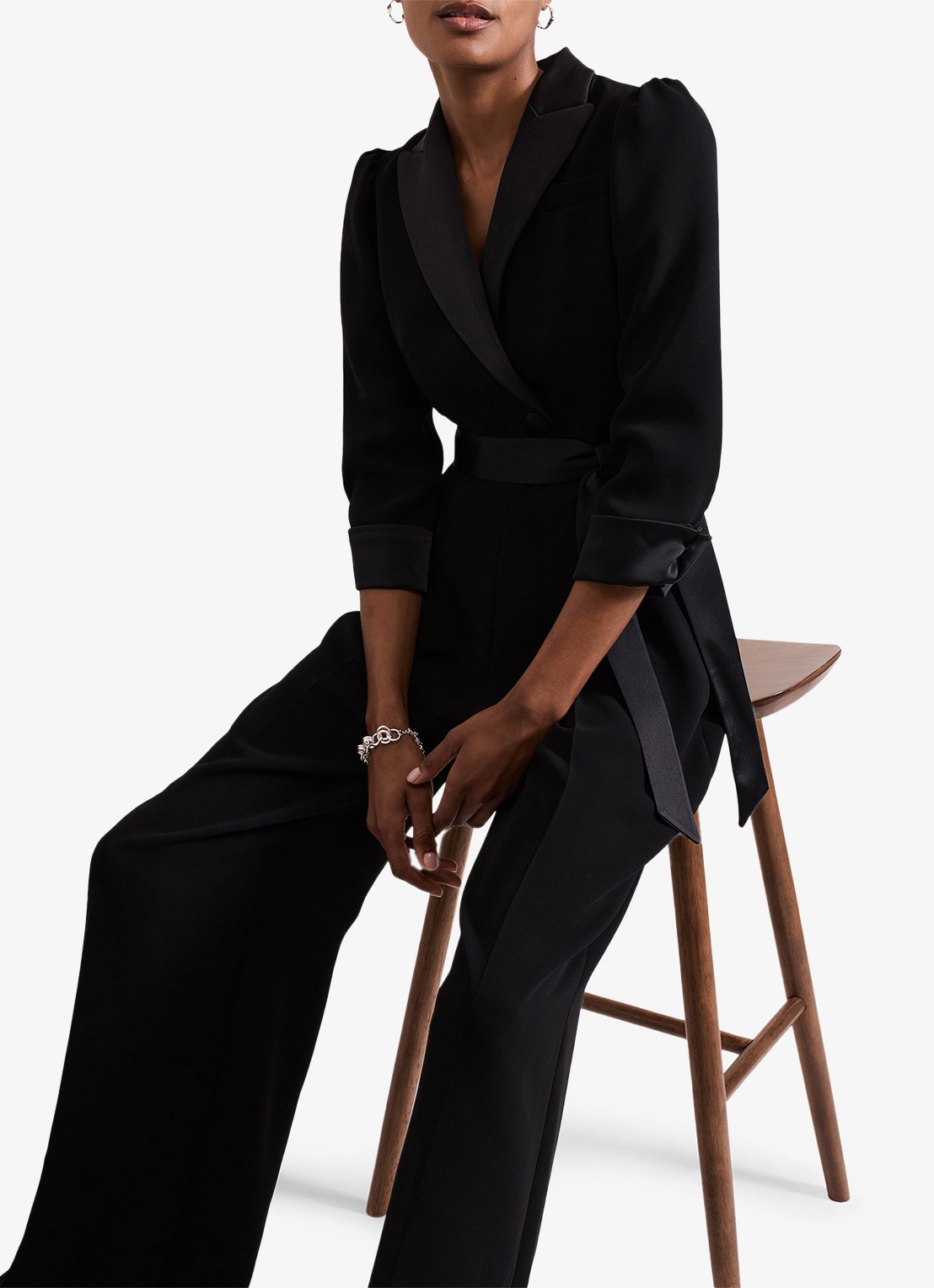 Phase Eight Kylie Tux wide fit jumpsuit met steekzakken en strikceintuur - detail 11 zwart