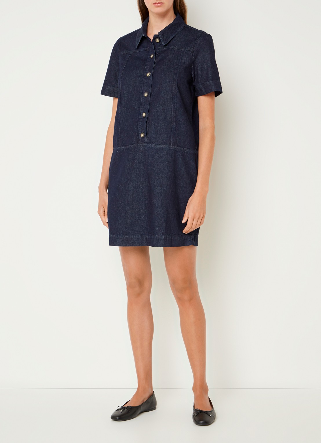 Phase Eight Larisa mini denim blousejurk met kraag - voorkant 3 indigo