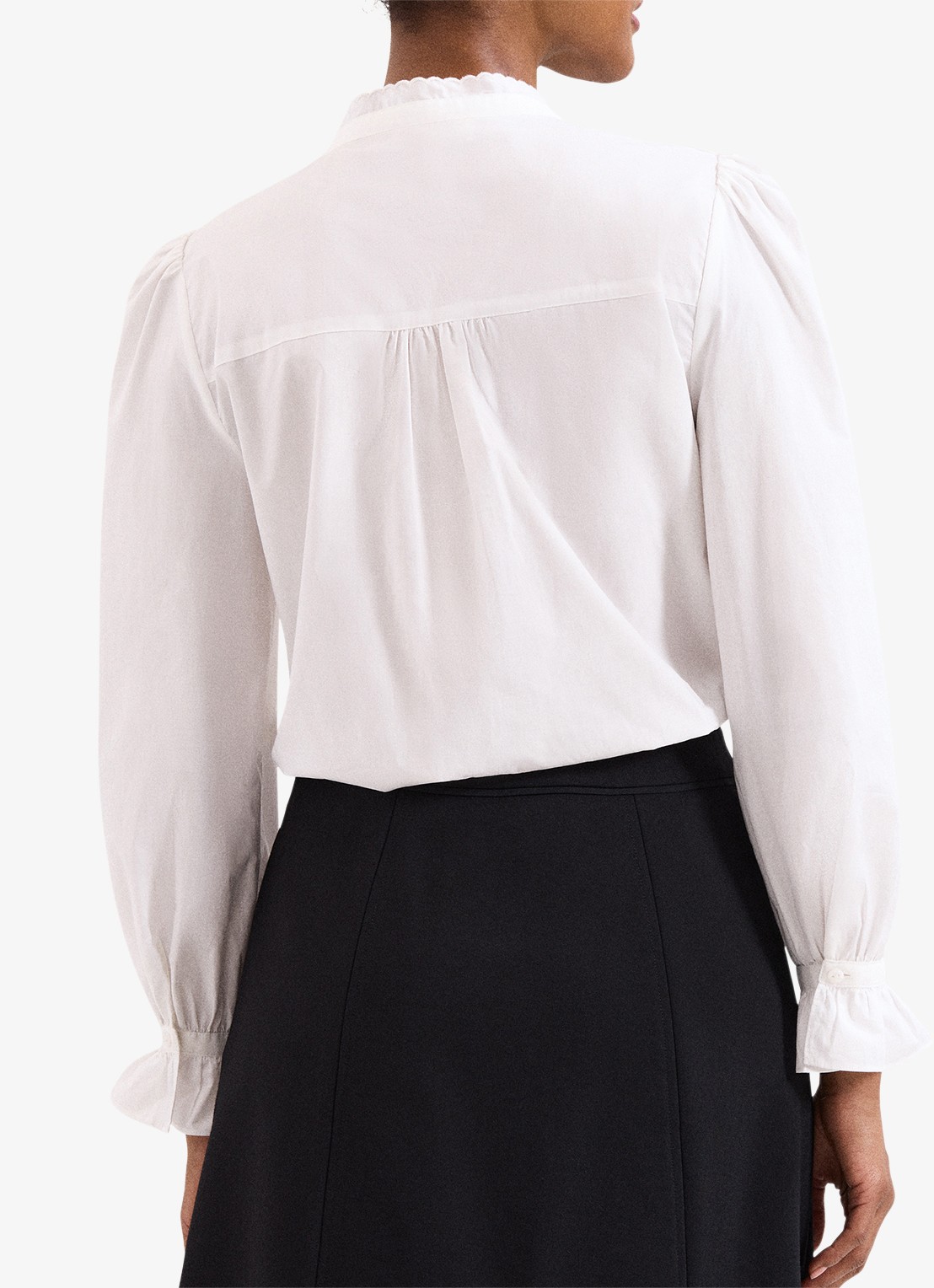 Phase Eight Laurie blouse met opstaande kraag - achterkant 3 gebroken wit