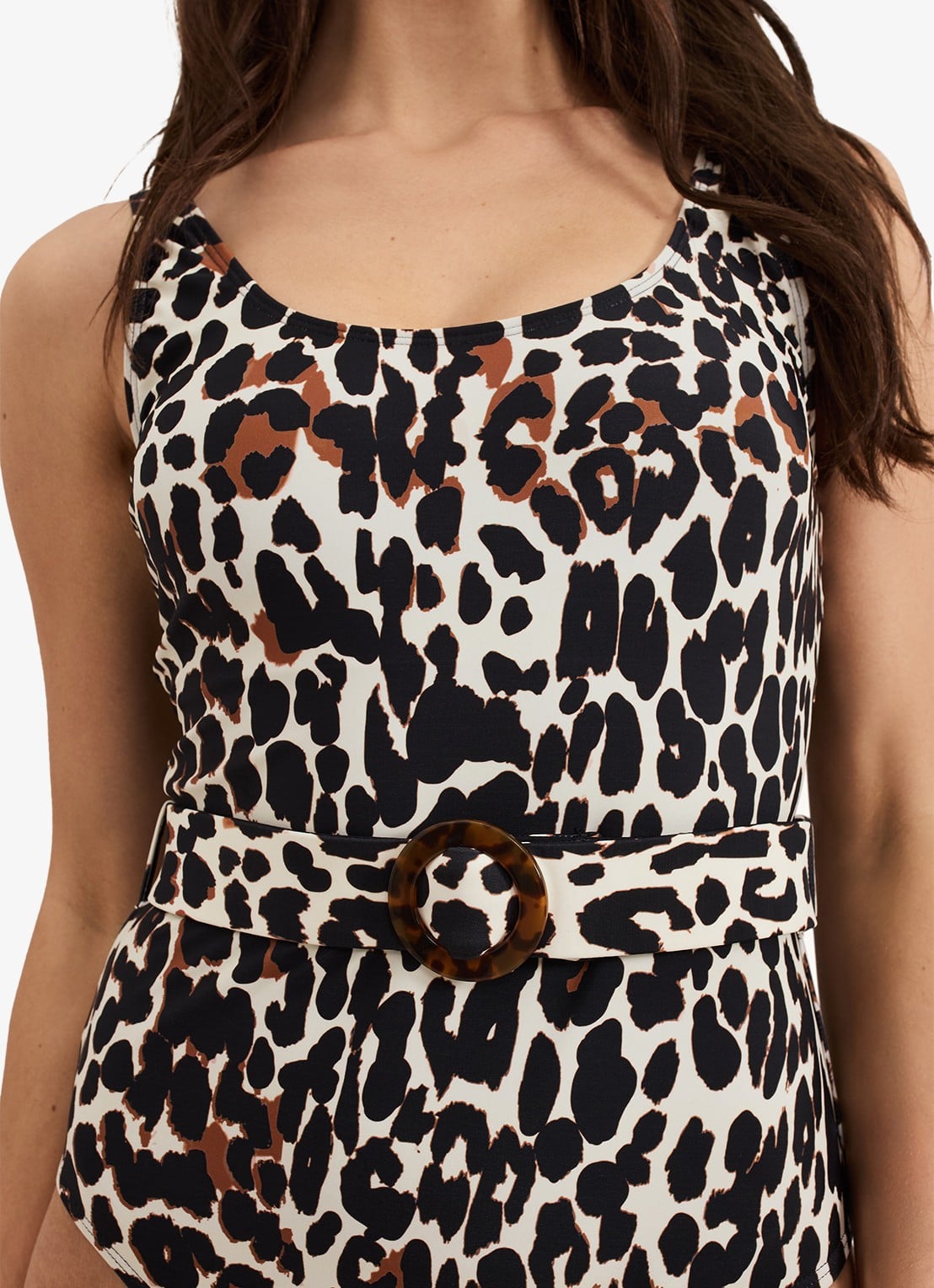 Phase Eight Leopard badpak met panterprint - detail 2 donkerbruin