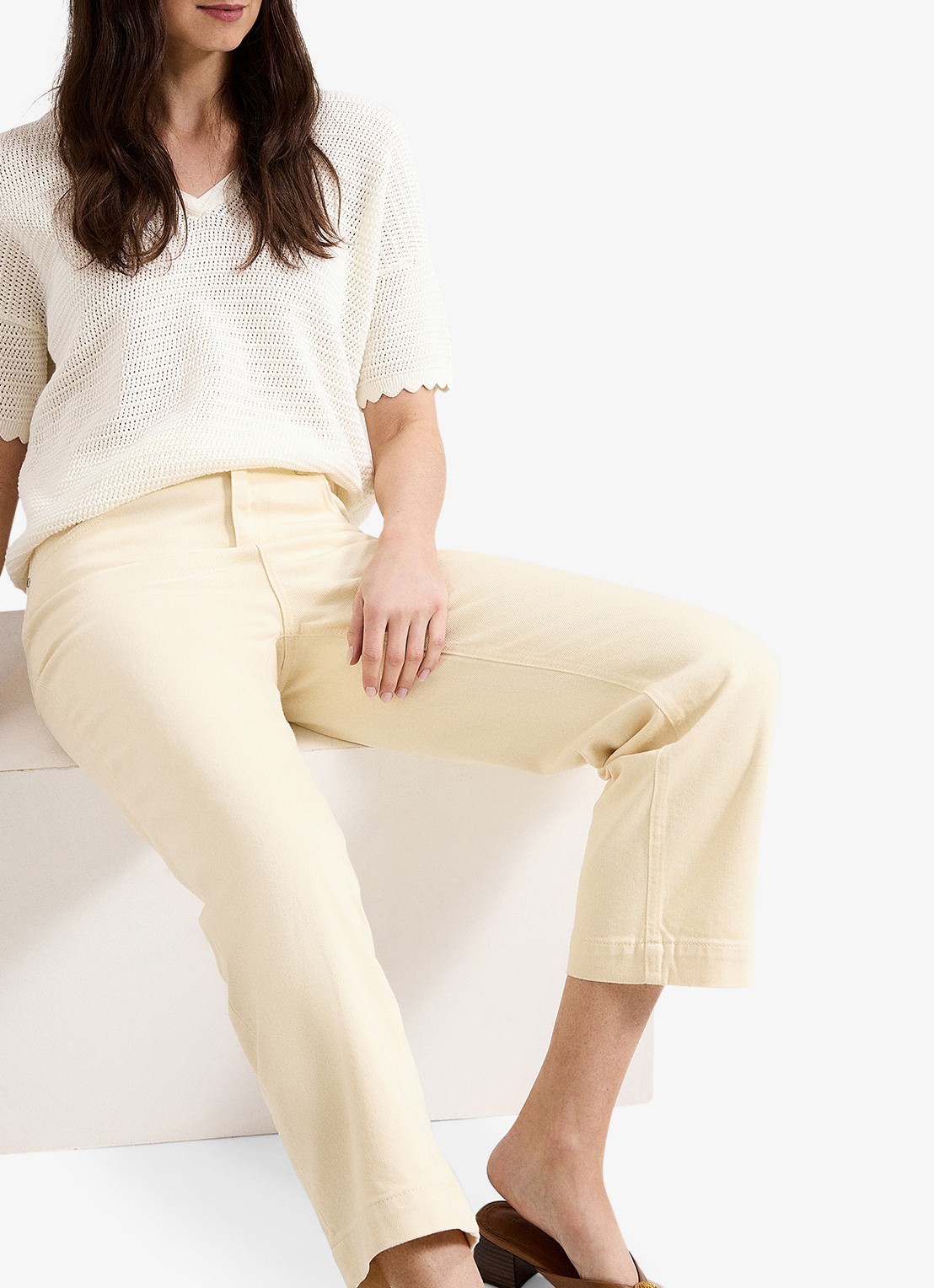 Phase Eight Lexi high waist cropped tapered fit jeans met steekzakken - detail 6 vanillegeel