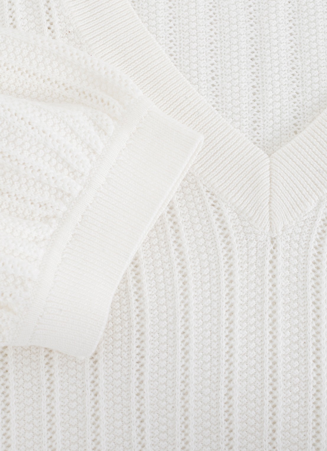 Phase Eight Lilo grofgebreide trui met pofmouw - detail 5 ivoor