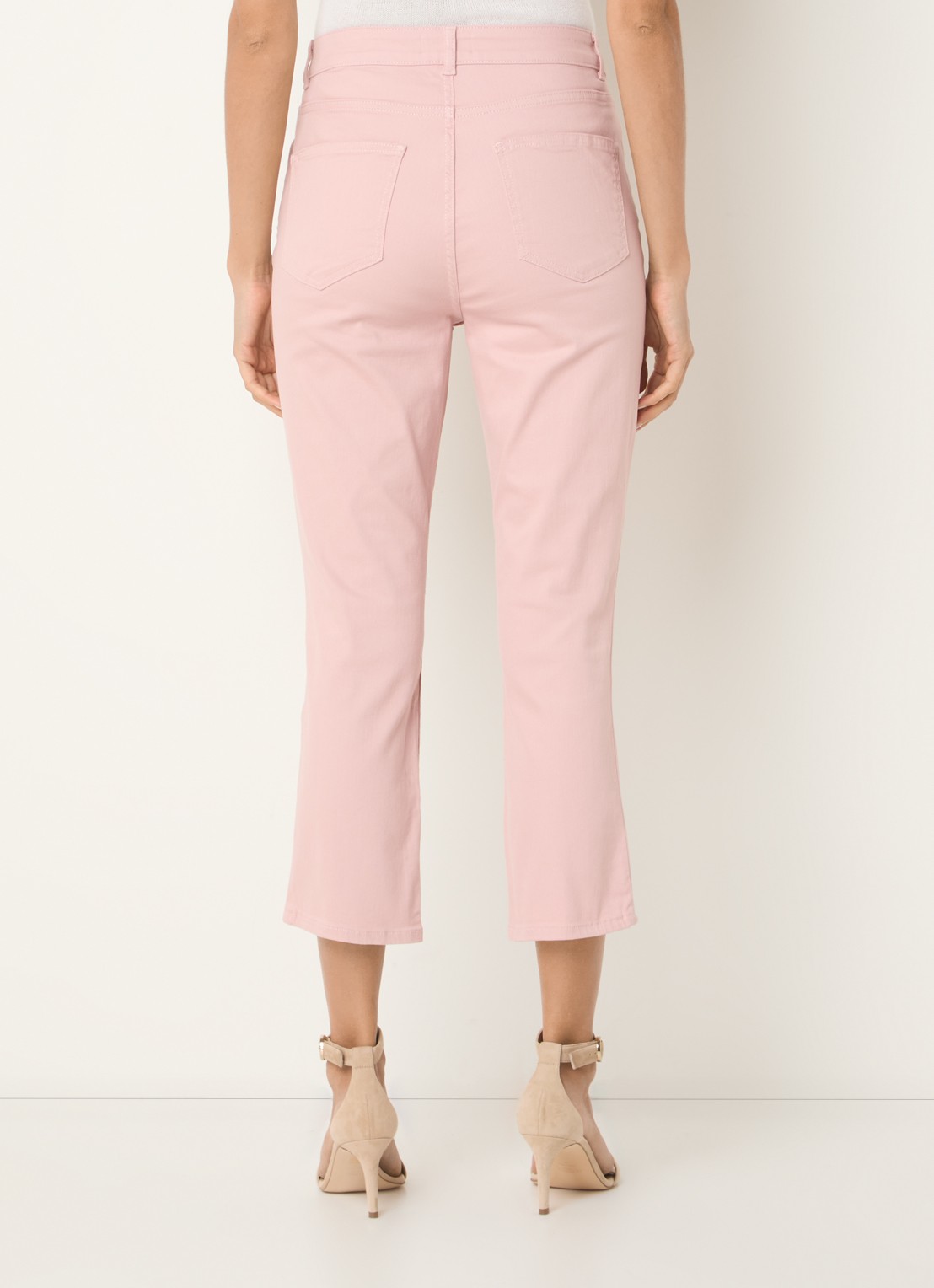 Phase Eight Lindsey high waist cropped tapered jeans met gekleurde wassing - achterkant oudroze