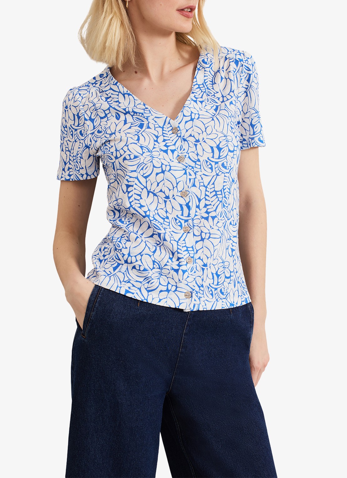 Phase Eight Lorenna top met bloemenprint - detail 2 blauw