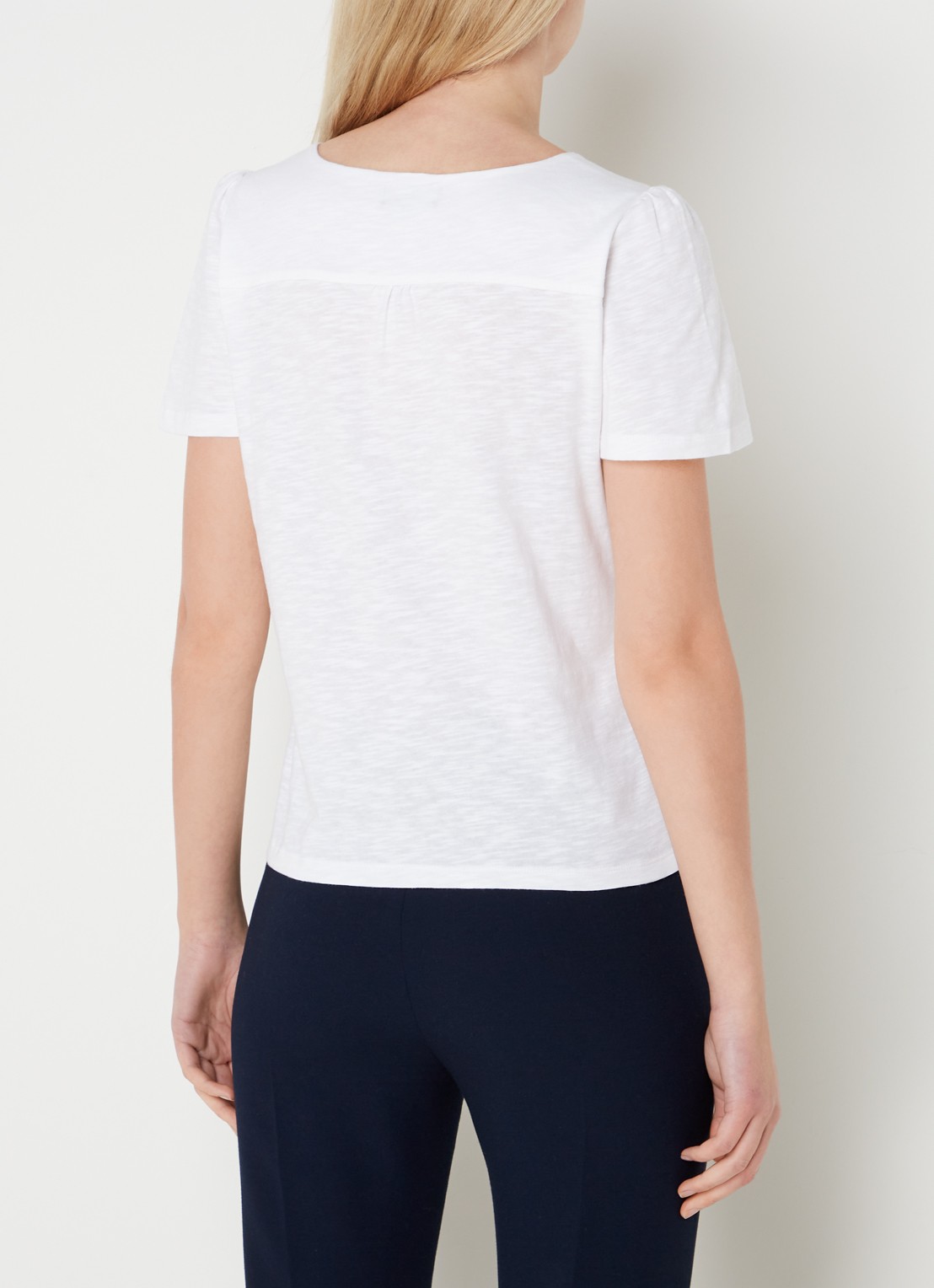 Phase Eight Lorenna top met V-hals  - achterkant wit