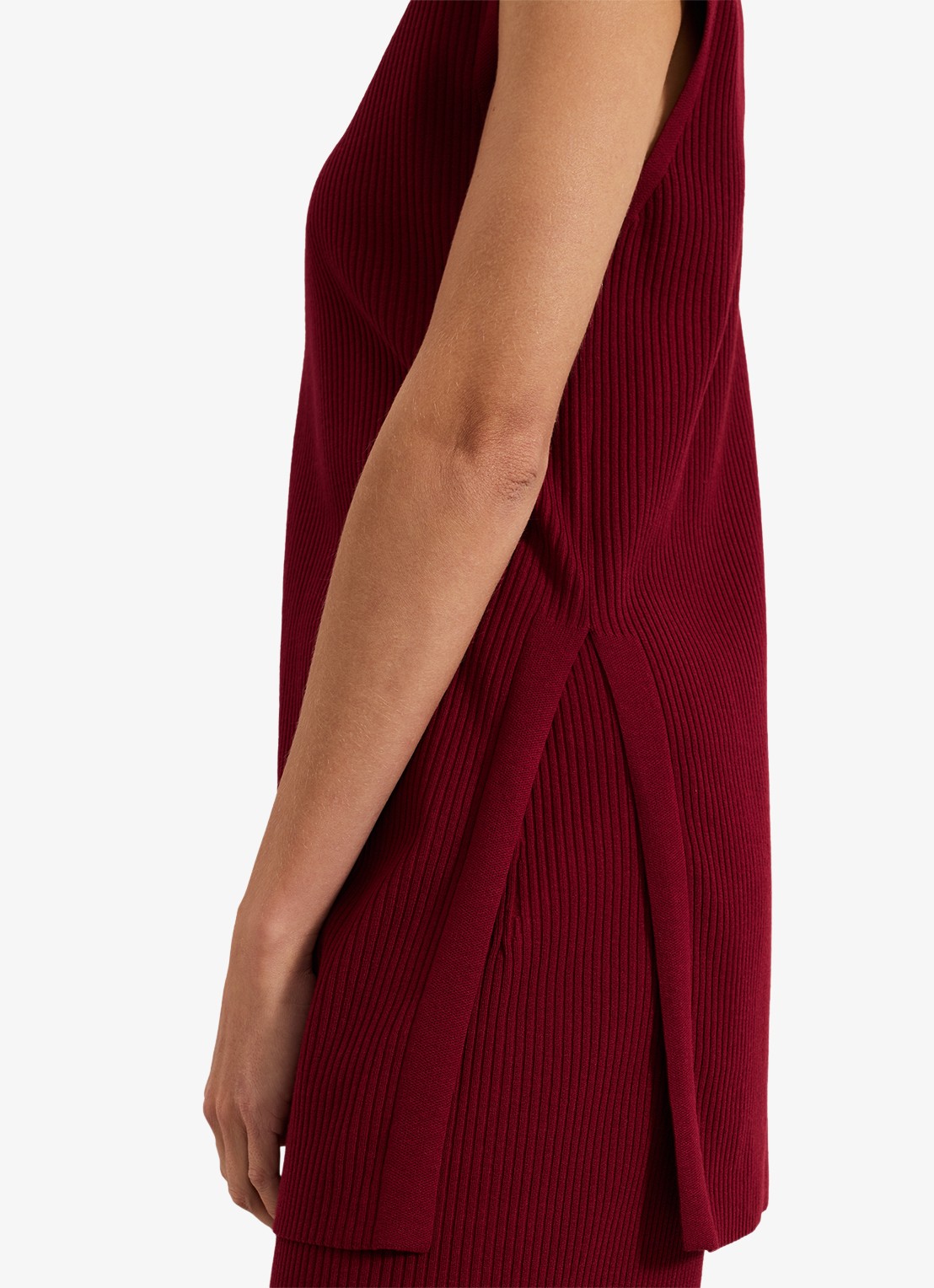 Phase Eight Lori ribgebreide top met splitten - detail 6 bordeauxrood