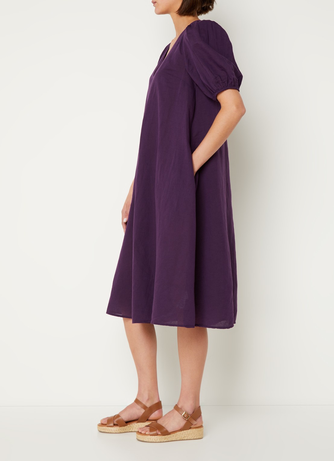 Phase Eight Lotty midi jurk in linnenblend met steekzakken - voorkant 4 aubergine