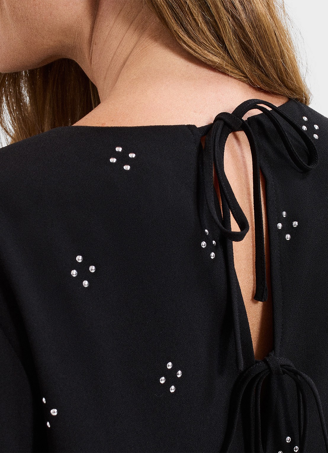 Phase Eight Lucia mini jurk met strass - detail 5 zwart