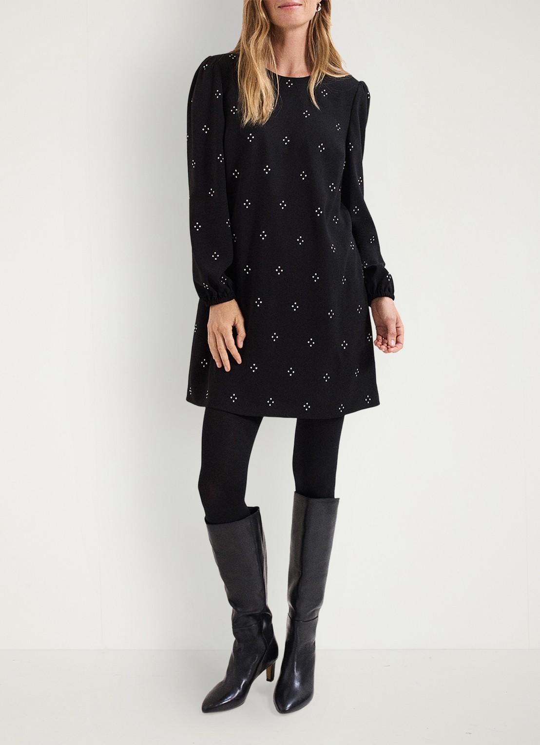 Phase Eight Lucia mini jurk met strass - voorkant 8 zwart