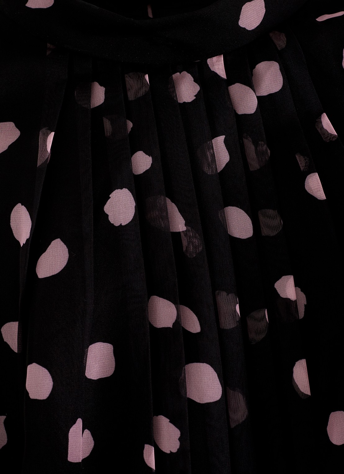 Phase Eight Lucinda midi jurk met stippenprint - detail 4 zwart