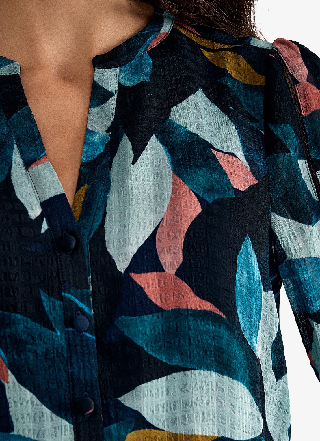 Phase Eight Lyla blouse met grafische print en ballonmouw - detail 3 multicolor