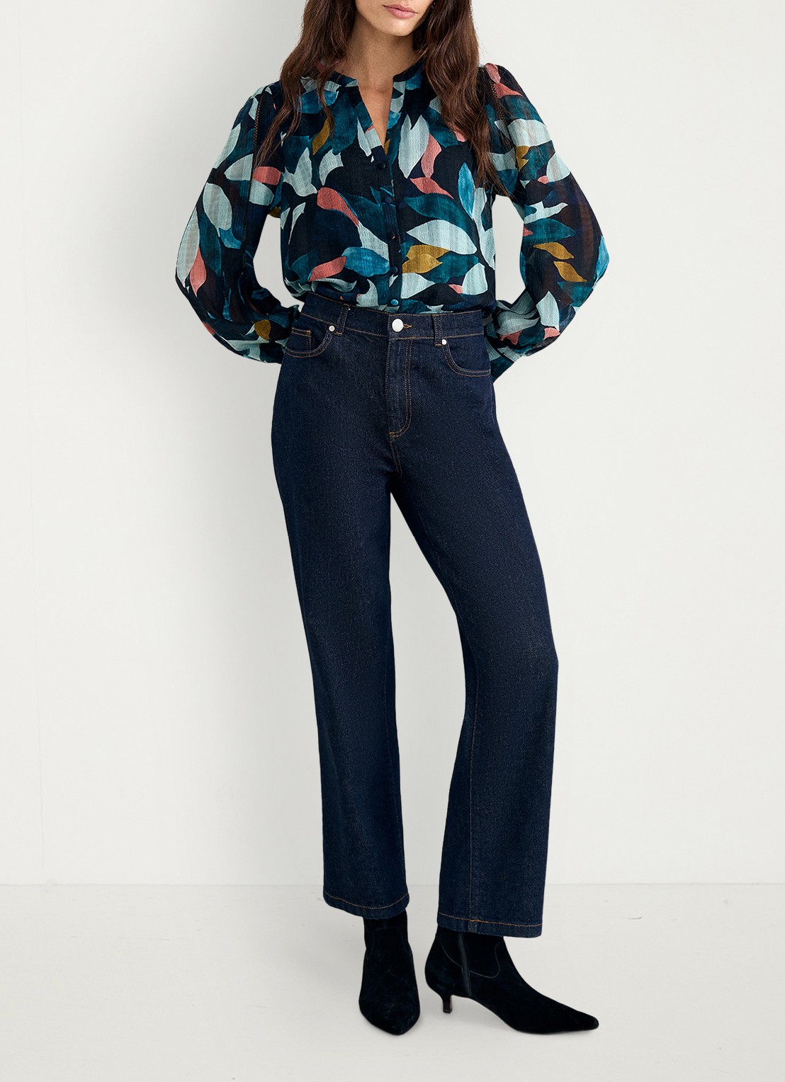 Phase Eight Lyla blouse met grafische print en ballonmouw - voorkant 8 multicolor