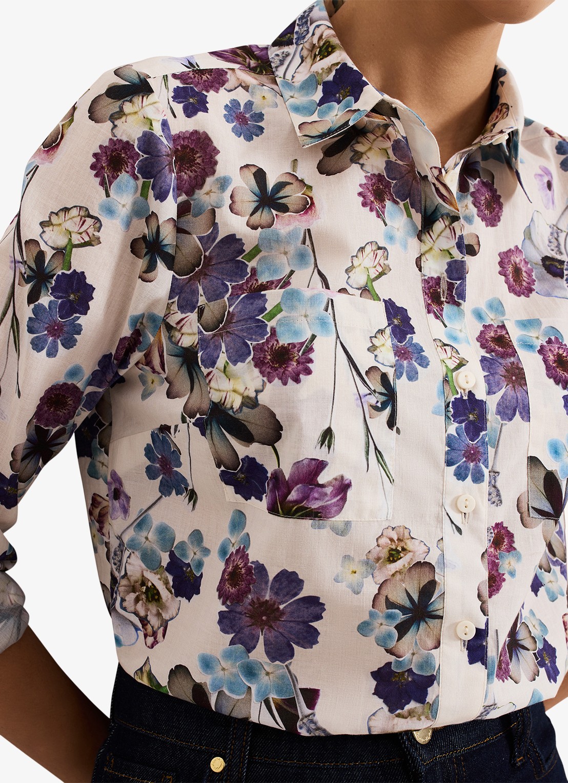 Phase Eight Maddelena blouse met print - detail 6 lichtroze