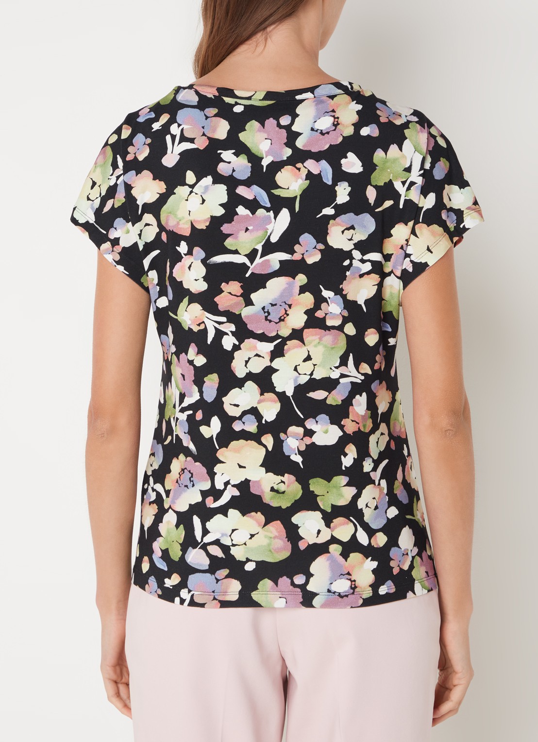 Phase Eight Maddie T-shirt met bloemenprint en gestrikt detail - achterkant zwart