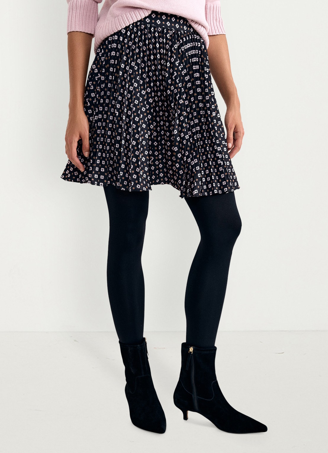 Phase Eight Mairi mini rok met grafische print - detail zwart