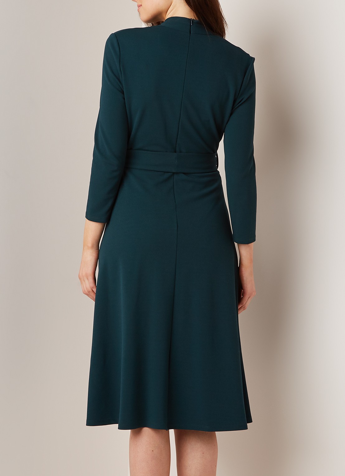 Phase Eight Maretta midi jurk met strikceintuur - achterkant donkergroen