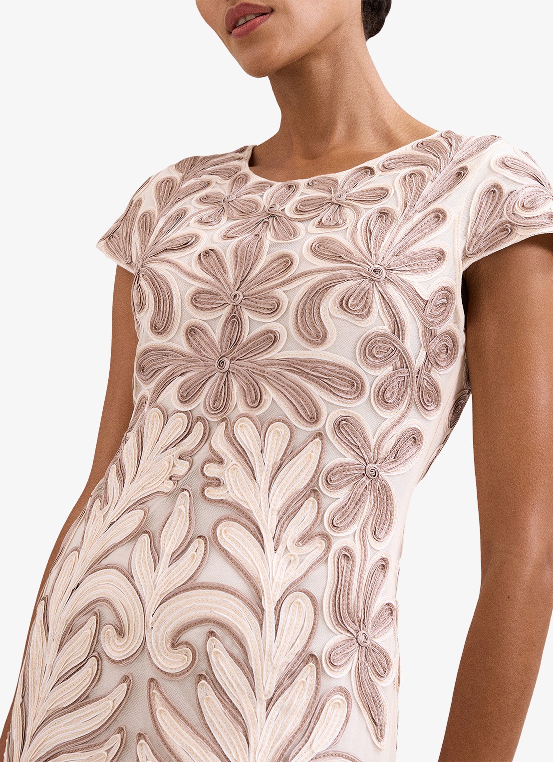 Phase Eight Margaret mini jurk met applicatie  - detail 5 beige