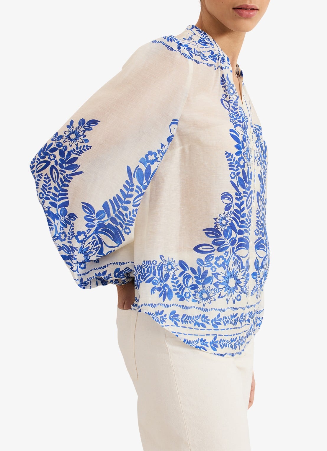 Phase Eight Marisa blouse  met bloemenprint - detail 4 blauw