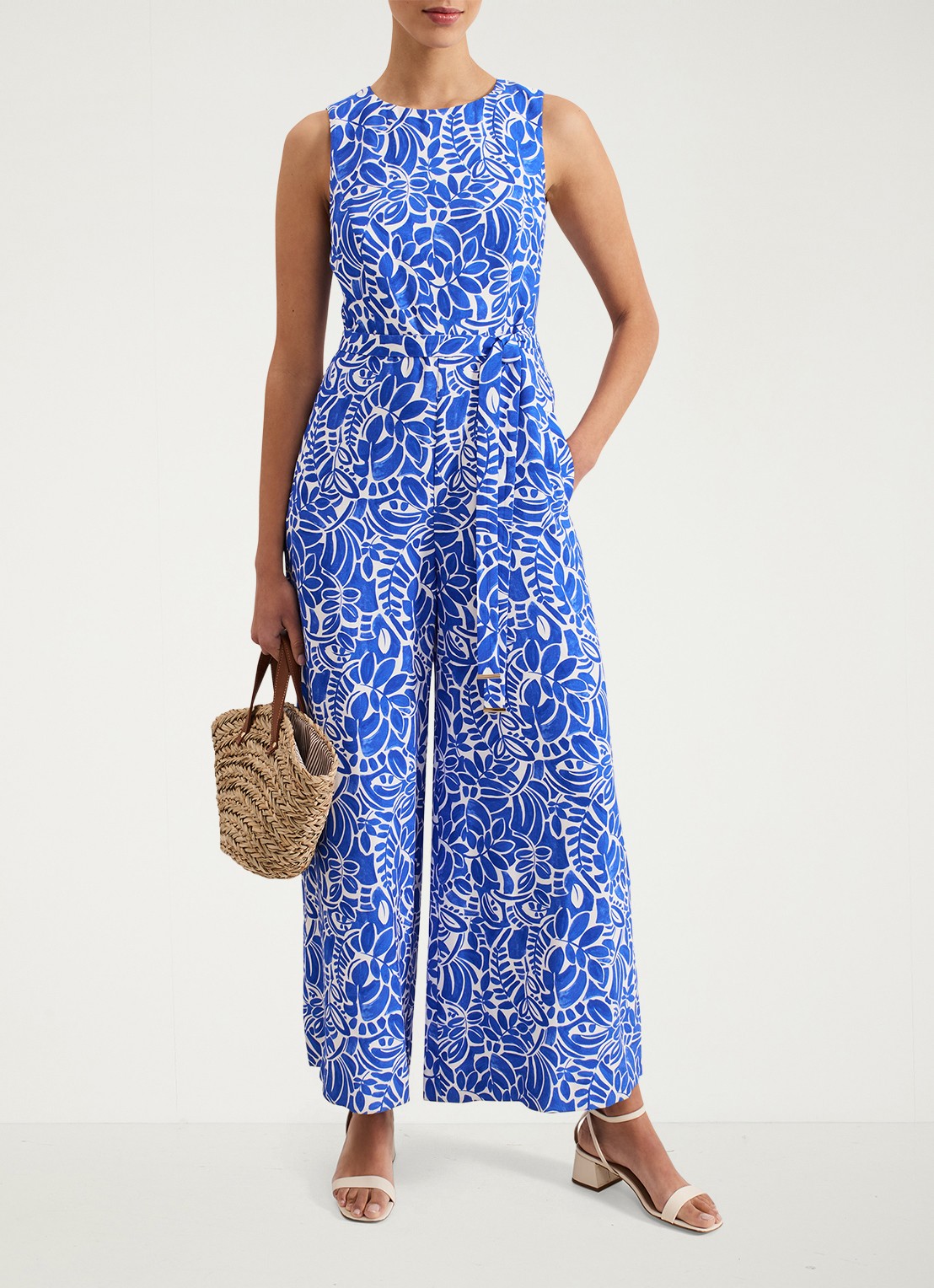 Phase Eight Marta wide fit jumpsuit met strikceintuur - voorkant 2 blauw