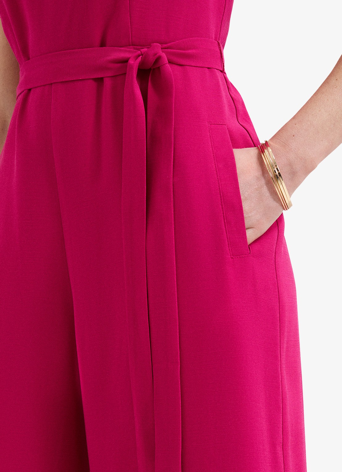 Phase Eight Marta wide fit jumpsuit met strikceintuur - detail 5 fuchsia