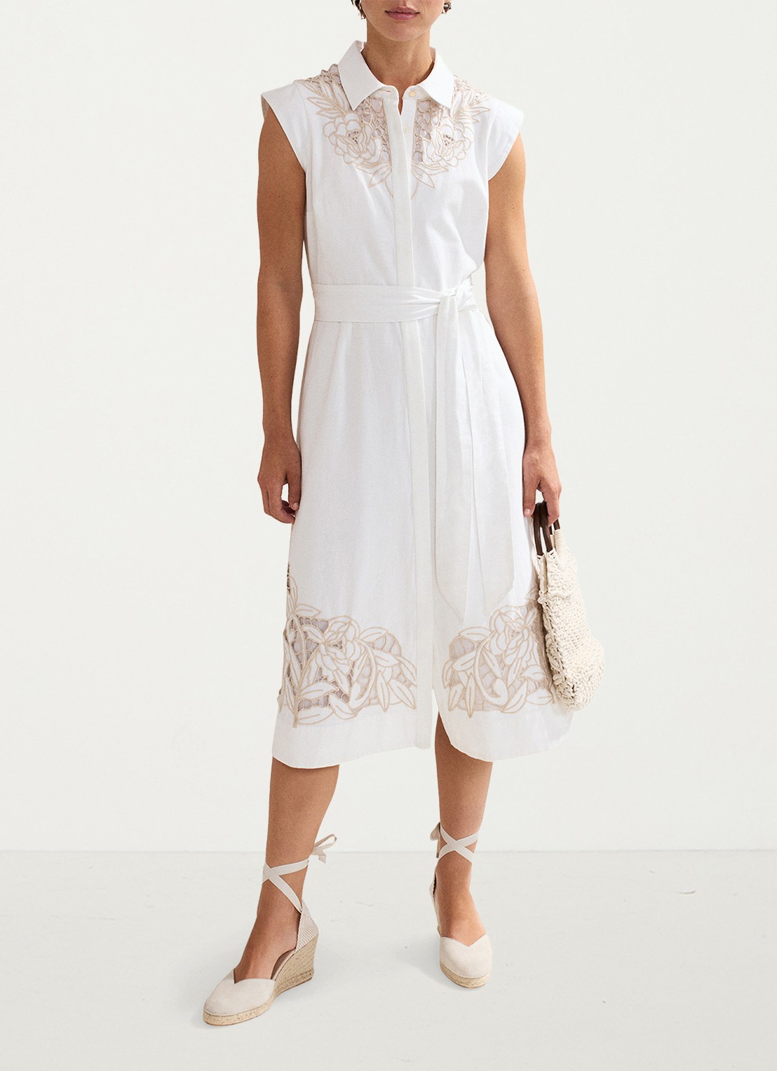 Phase Eight Melana midi T-shirt in linnenblend met strikceintuur - voorkant 3 wit