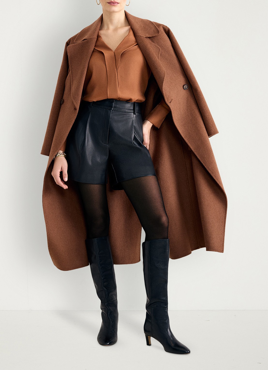 Phase Eight Mia korte broek van imitatieleer - detail 7 zwart