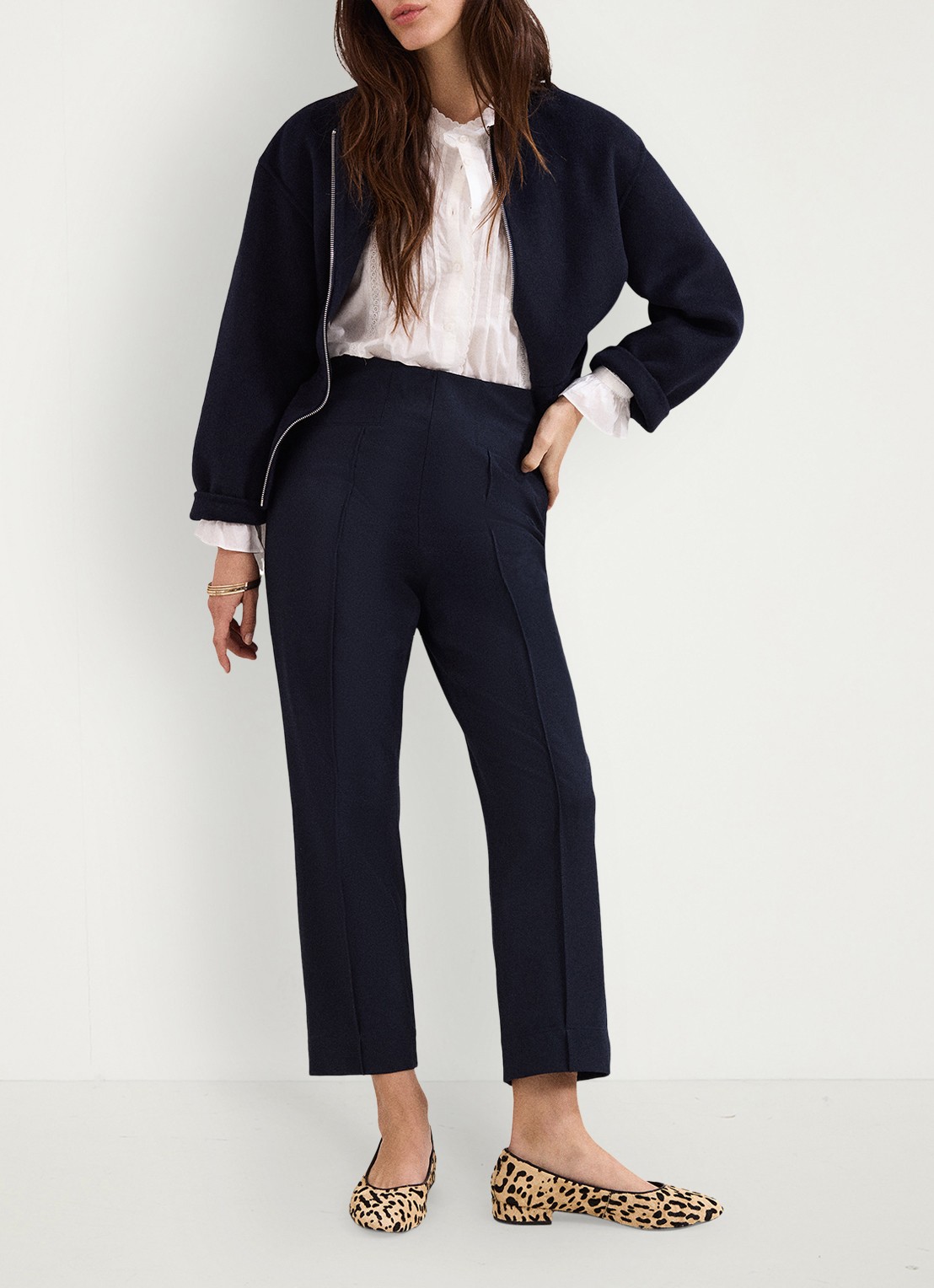 Phase Eight Miah slim fit pantalon met paspelzakken - voorkant 2 navy