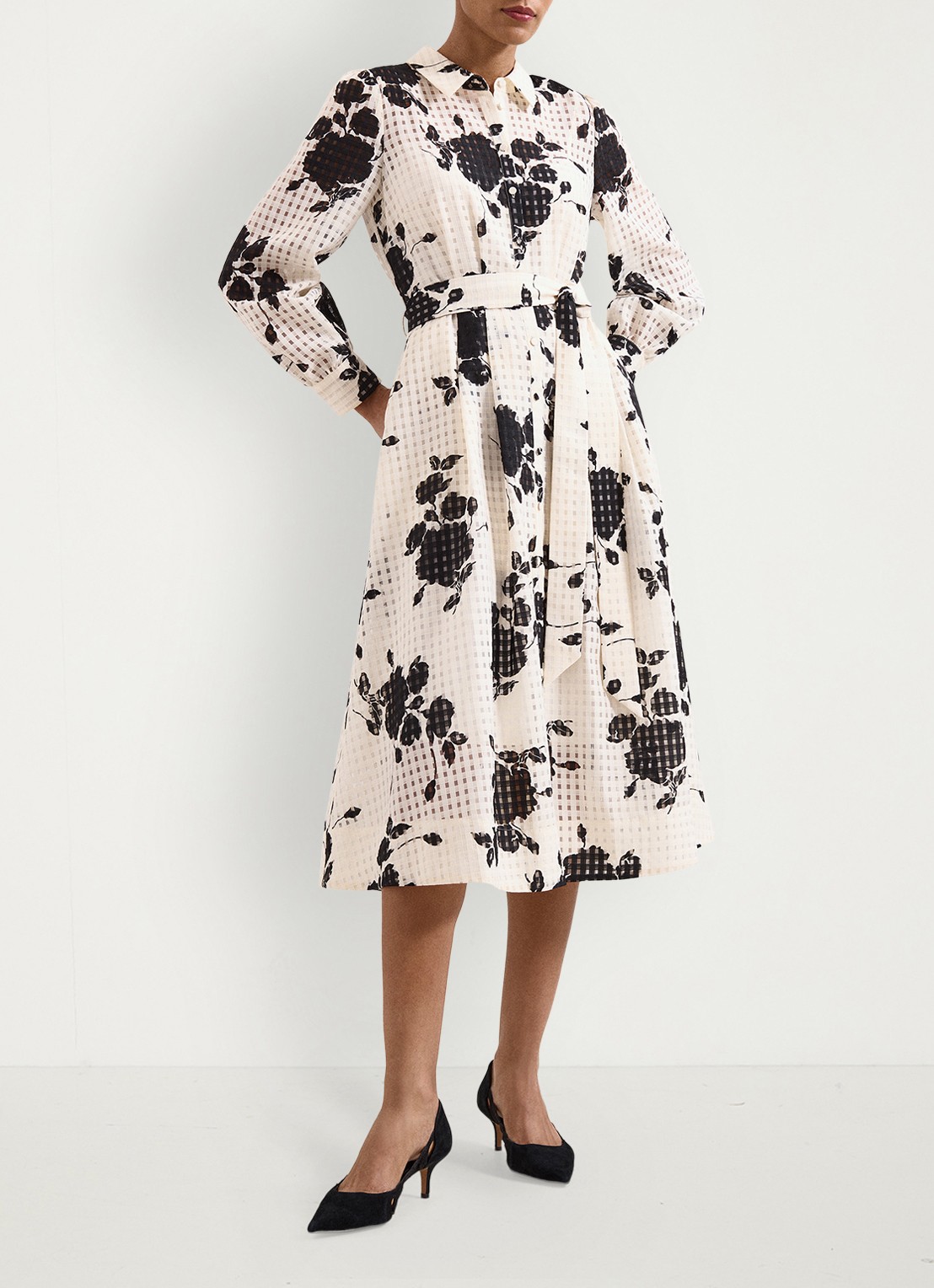 Phase Eight Natalie midi blousejurk met bloemenprint en strikceintuur - voorkant 2 ivoor