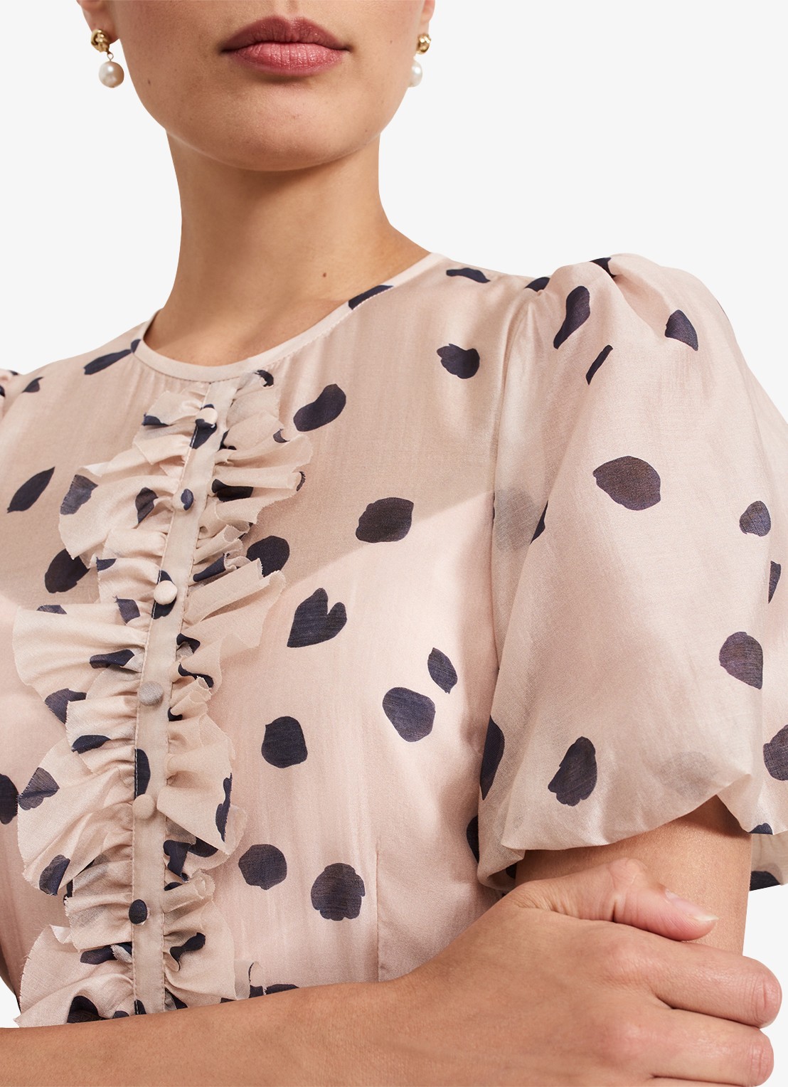Phase Eight Nicola midi jurk  met stippenprint en strikceintuur - detail 4 lichtroze