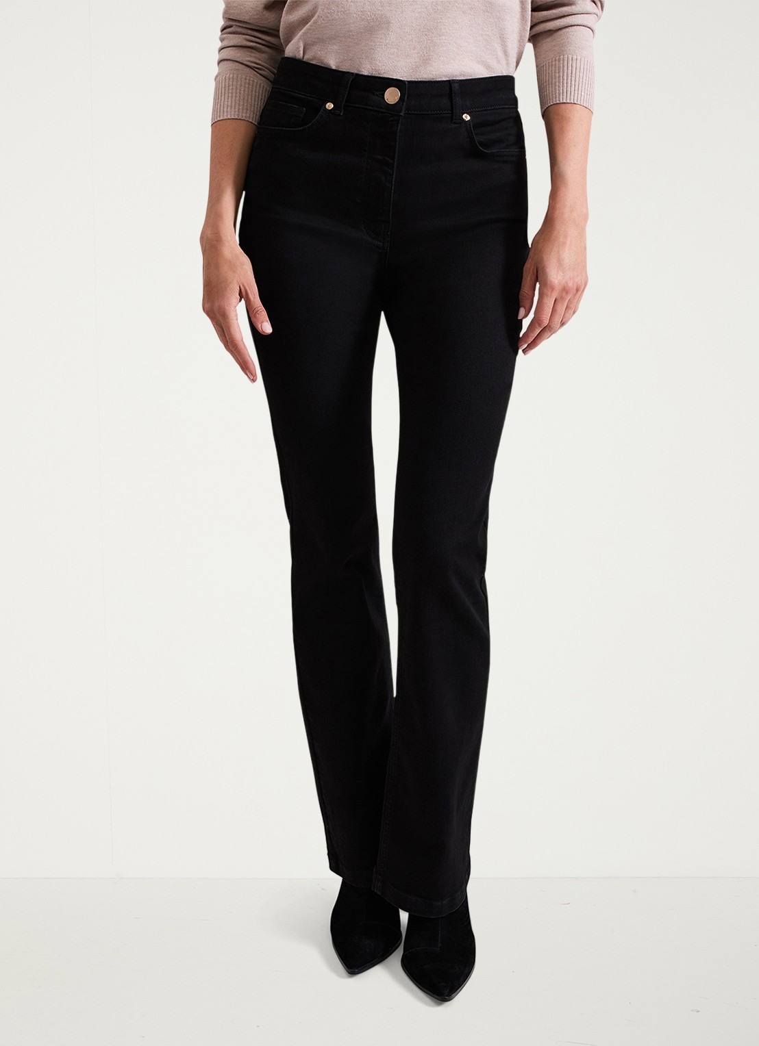 Phase Eight Olivia high waist bootcut Jeans met steekzakken - detail 3 zwart